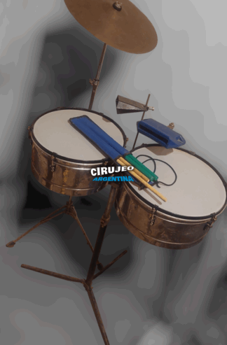 Timbal Latino Xs 13-14 + Base + Campana + Jamblock Rojo-azul